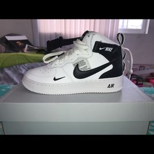 nike air force 1 mid lv8’s